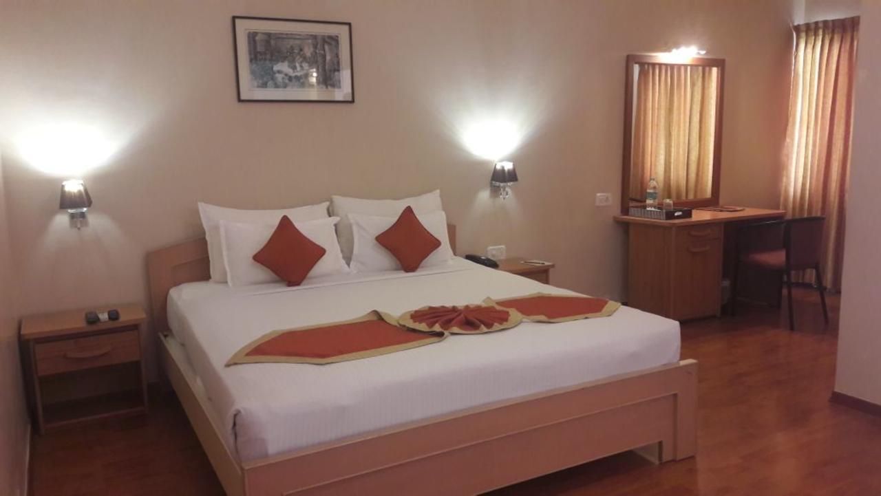 Hotel The Grand Regent Coimbatore Zewnętrze zdjęcie